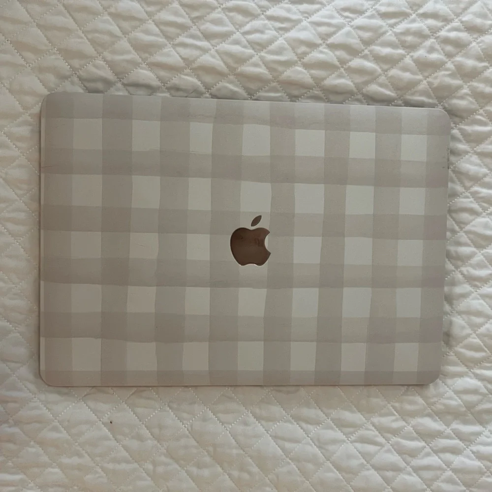 Basic Plaid Hard Protective Case for MacBook Air